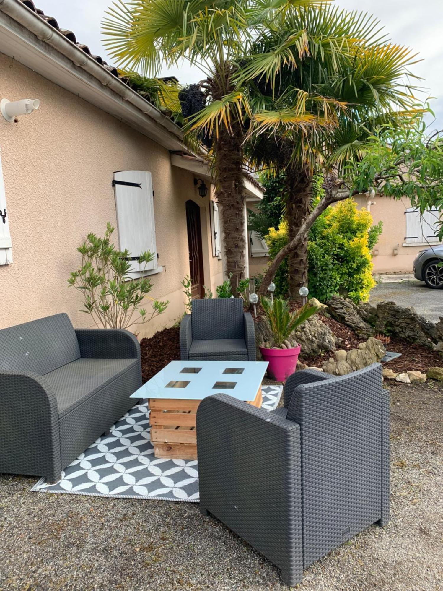 Petite Maison Dans Un Village Du Gers Sabazan エクステリア 写真
